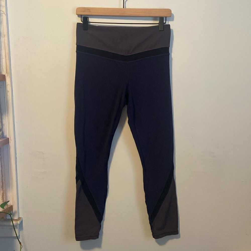 Athleta Blue & Gray High Waist Mesh Inset Leggings Size Medium